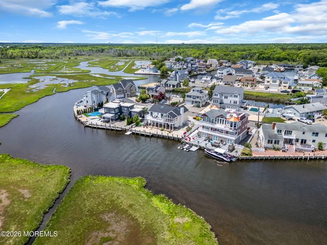 259 Cypress Drive, Bayville, NJ 08721