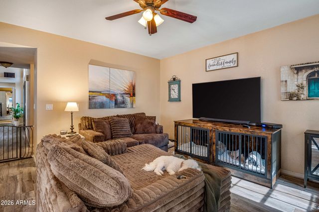 6133 E SADDLEBACK Street, Mesa, AZ 85215