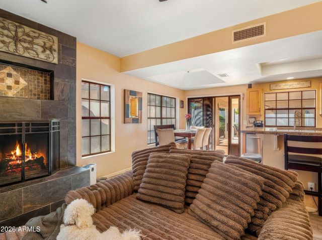 6133 E SADDLEBACK Street, Mesa, AZ 85215