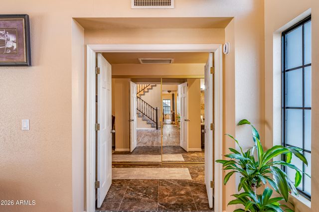 6133 E SADDLEBACK Street, Mesa, AZ 85215