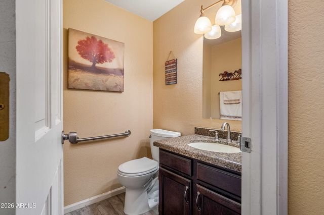 6133 E SADDLEBACK Street, Mesa, AZ 85215