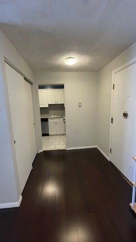 25 Linden Avenue 23, Somerville, MA 02143