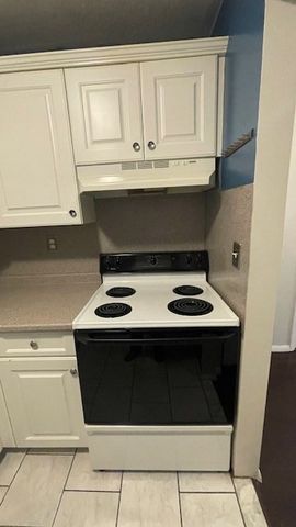 25 Linden Avenue 23, Somerville, MA 02143