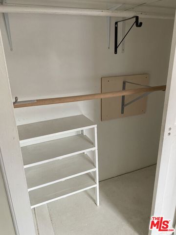 1020 S WOOSTER, Los Angeles, CA 90035