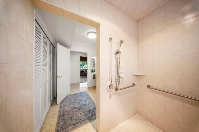 929 Terrace Pl, Modesto, CA 95350