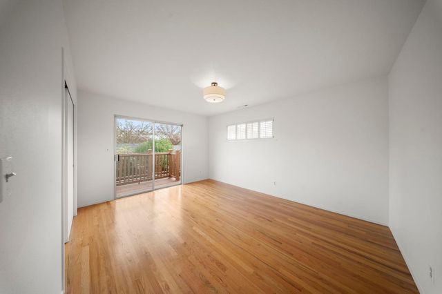 929 Terrace Pl, Modesto, CA 95350