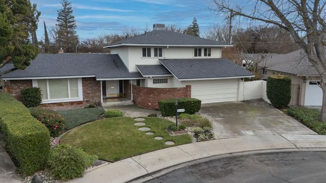 929 Terrace Pl, Modesto, CA 95350