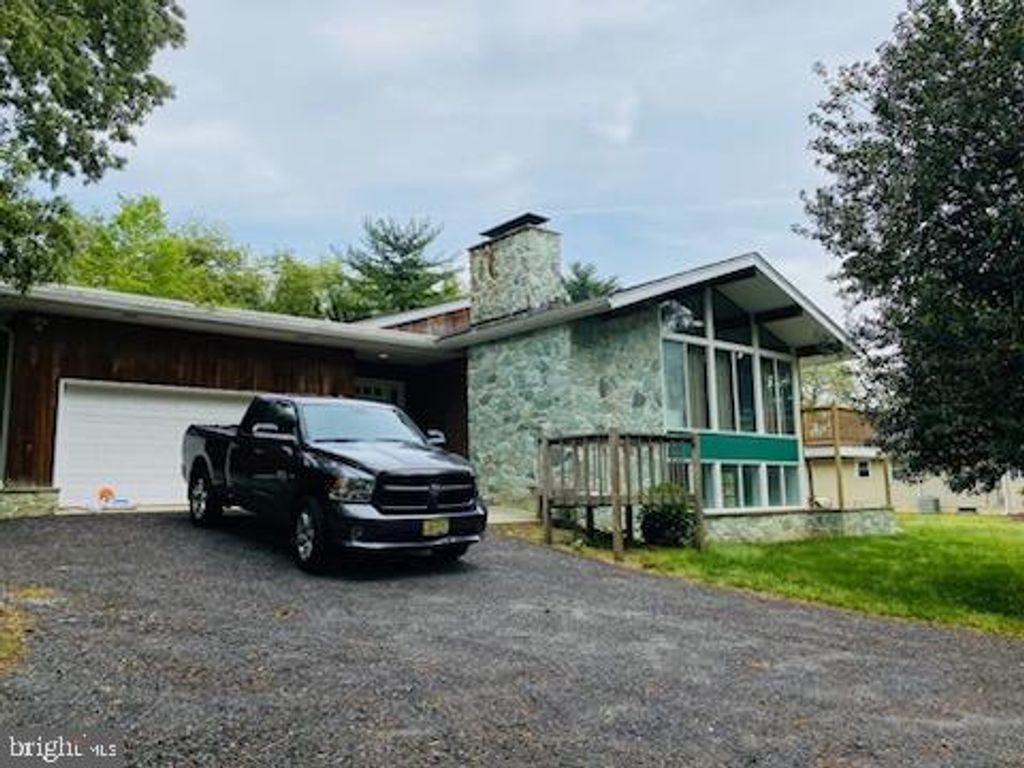 124 OLD DEERFIELD PIKE, Bridgeton, NJ 08302