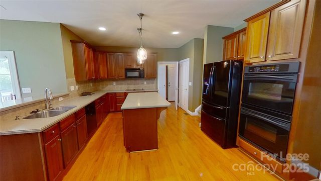 3209 Blackburn Drive, Waxhaw, NC 28173