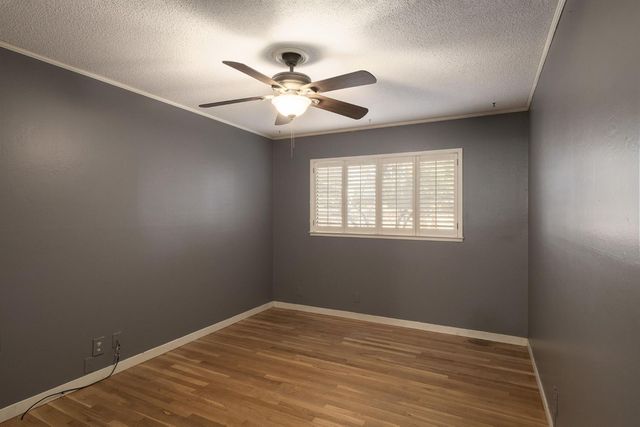 4376 N 5th Street, Fresno, CA 93726