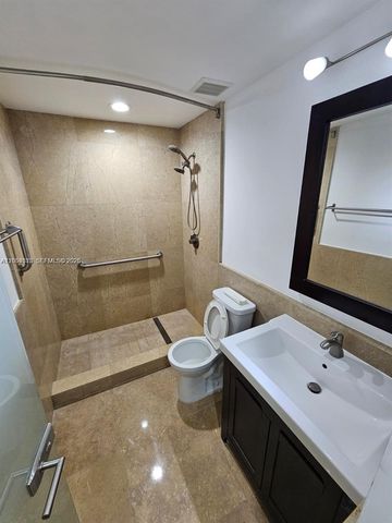 5754 NW 98th Avenue, Doral, FL 33178