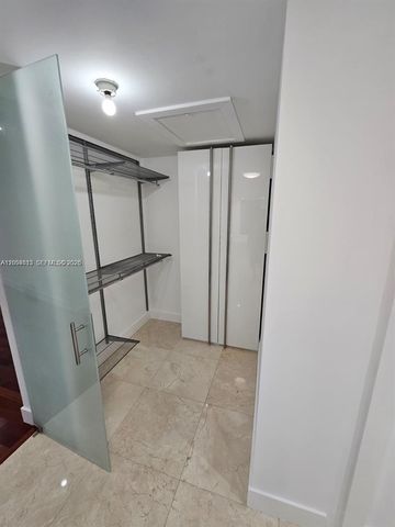 5754 NW 98th Avenue, Doral, FL 33178