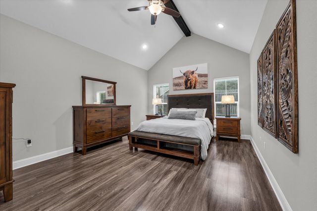 841 Day Star Drive, Hewitt, TX 76643