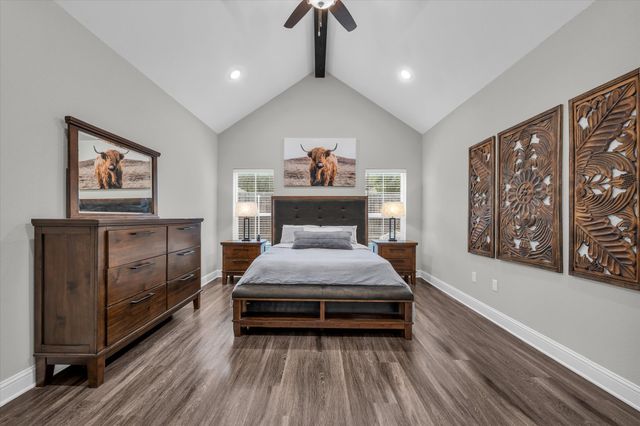 841 Day Star Drive, Hewitt, TX 76643