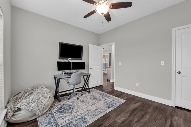 841 Day Star Drive, Hewitt, TX 76643