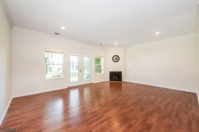 8103 Burgundy Way, Wayne Twp., NJ 07470