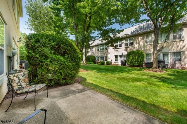 8103 Burgundy Way, Wayne Twp., NJ 07470