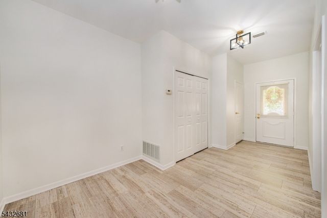 8103 Burgundy Way, Wayne Twp., NJ 07470