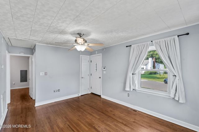 930 Woodmere Drive, Cliffwood Beach, NJ 07735