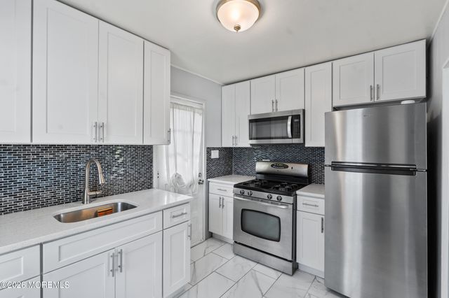 930 Woodmere Drive, Cliffwood Beach, NJ 07735