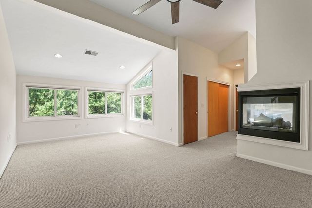 2503 Old Bridge Ln 2503, Bellingham, MA 02019