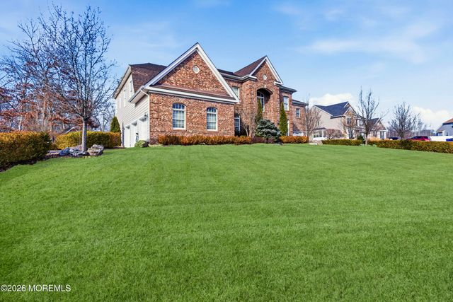 24 Parkside Drive, Jackson, NJ 08527