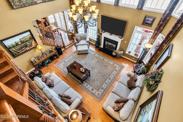 24 Parkside Drive, Jackson, NJ 08527