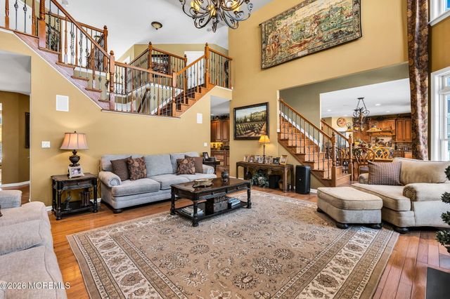 24 Parkside Drive, Jackson, NJ 08527