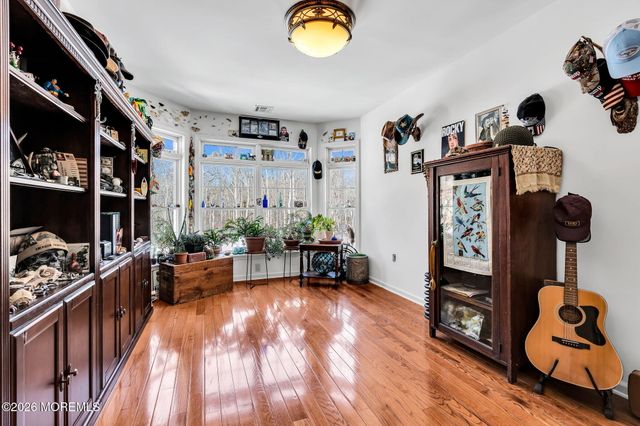 24 Parkside Drive, Jackson, NJ 08527