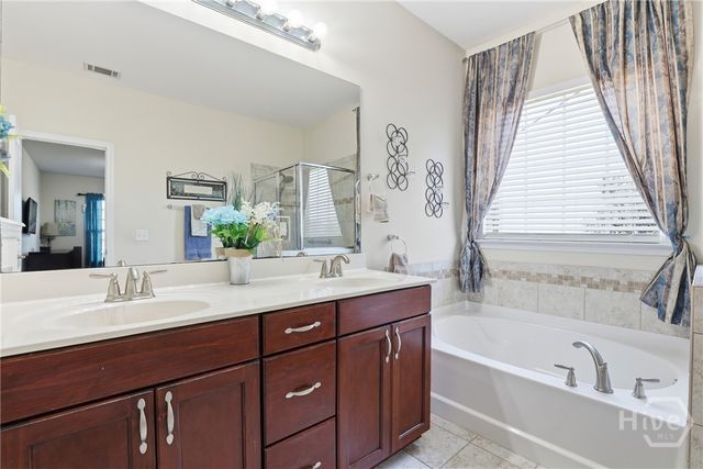 12 Bay Willow Court, Savannah, GA 31407