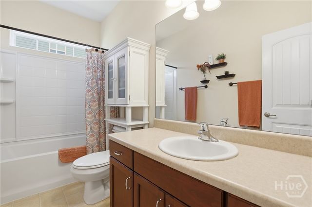 12 Bay Willow Court, Savannah, GA 31407