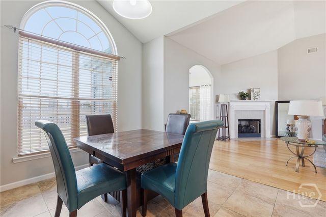 12 Bay Willow Court, Savannah, GA 31407