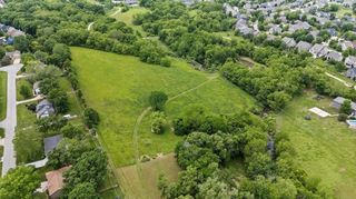 6246 Woodland Drive, Shawnee, KS 66218