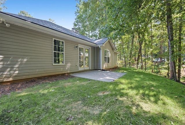 176 Chipper Lane, Rockmart, GA 30153