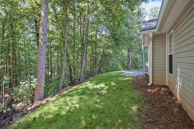 176 Chipper Lane, Rockmart, GA 30153