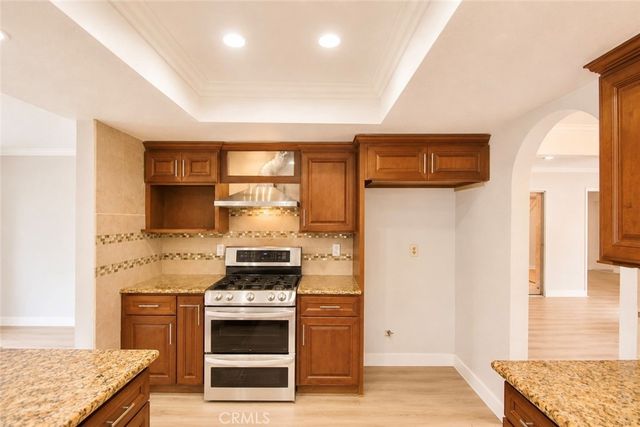 1896 W Surf, Anaheim, CA 92801