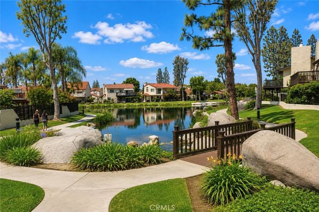 1896 W Surf, Anaheim, CA 92801