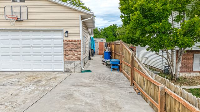 1615 S 350 E, Springville, UT 84663