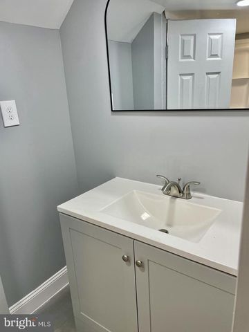 727 S FAYETTE ST, Alexandria, VA 22314