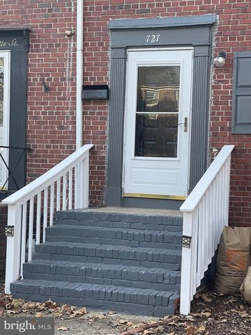 727 S FAYETTE ST, Alexandria, VA 22314
