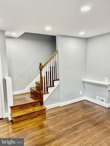 727 S FAYETTE ST, Alexandria, VA 22314