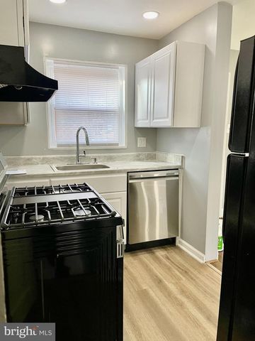 727 S FAYETTE ST, Alexandria, VA 22314