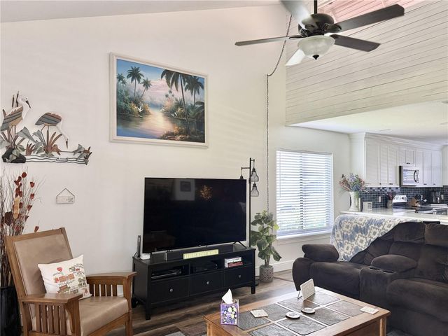 207 GRANADA COURT N, Plant City, FL 33566