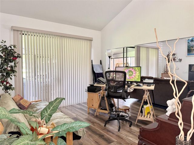 207 GRANADA COURT N, Plant City, FL 33566