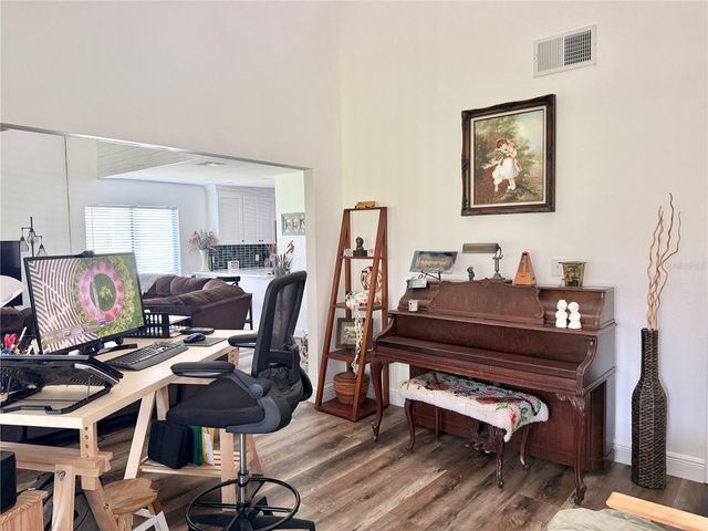 207 GRANADA COURT N, Plant City, FL 33566