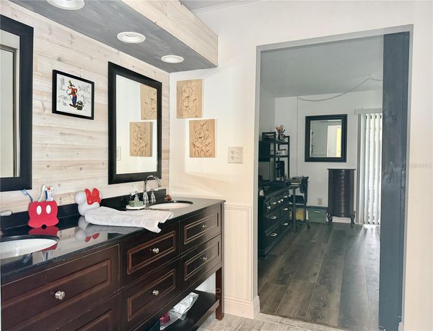 207 GRANADA COURT N, Plant City, FL 33566