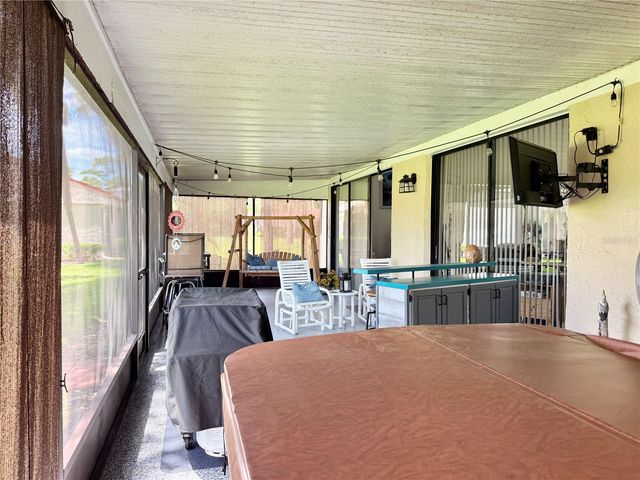 207 GRANADA COURT N, Plant City, FL 33566