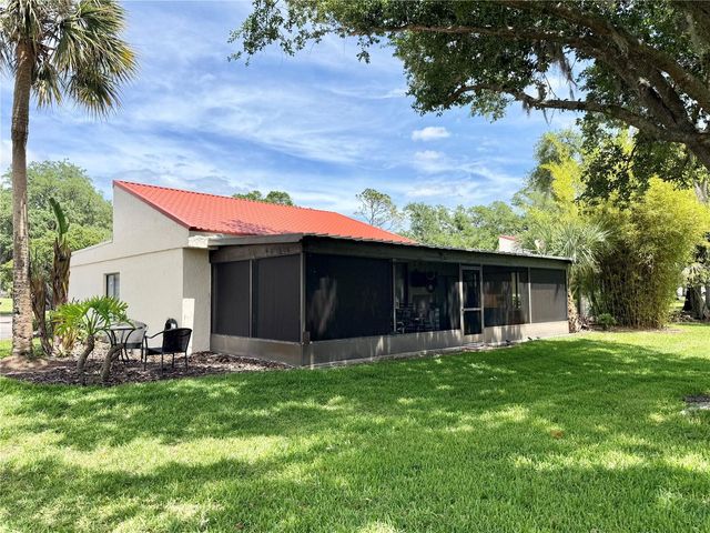 207 GRANADA COURT N, Plant City, FL 33566