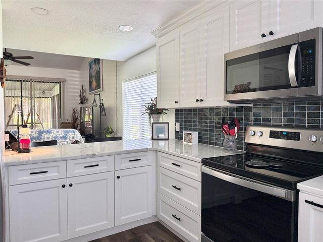 207 GRANADA COURT N, Plant City, FL 33566