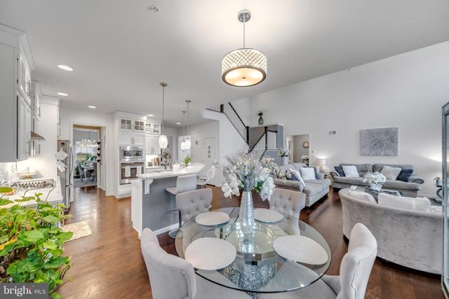 6804 HAWES CT, Frederick, MD 21702